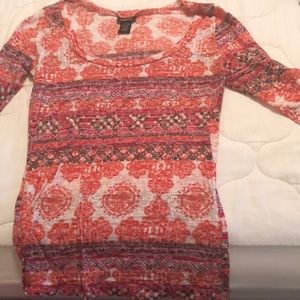 Woman’s Aztec print long sleeve shirt